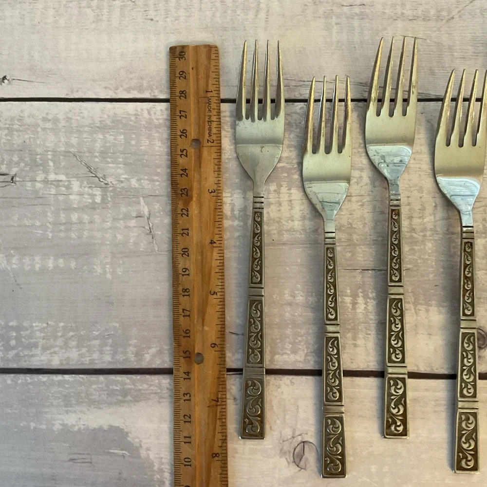 Riviera RIF4 Stainless Flatware Japan Set Of 8 Dinner Forks MCM Vintage